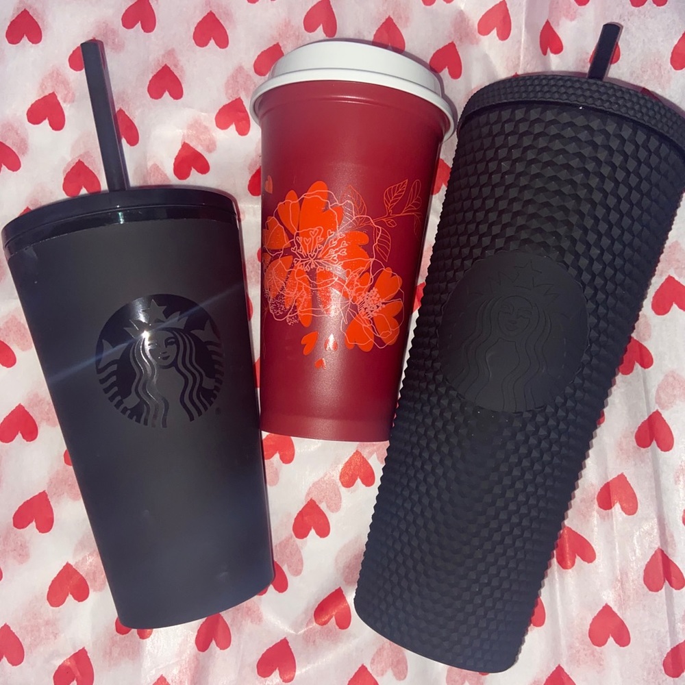 Lot of 3 Starbucks Valentine’s Day cups!!